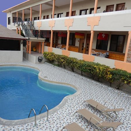 Hotel Garant & Suites Boca Chica Eksteriør bilde